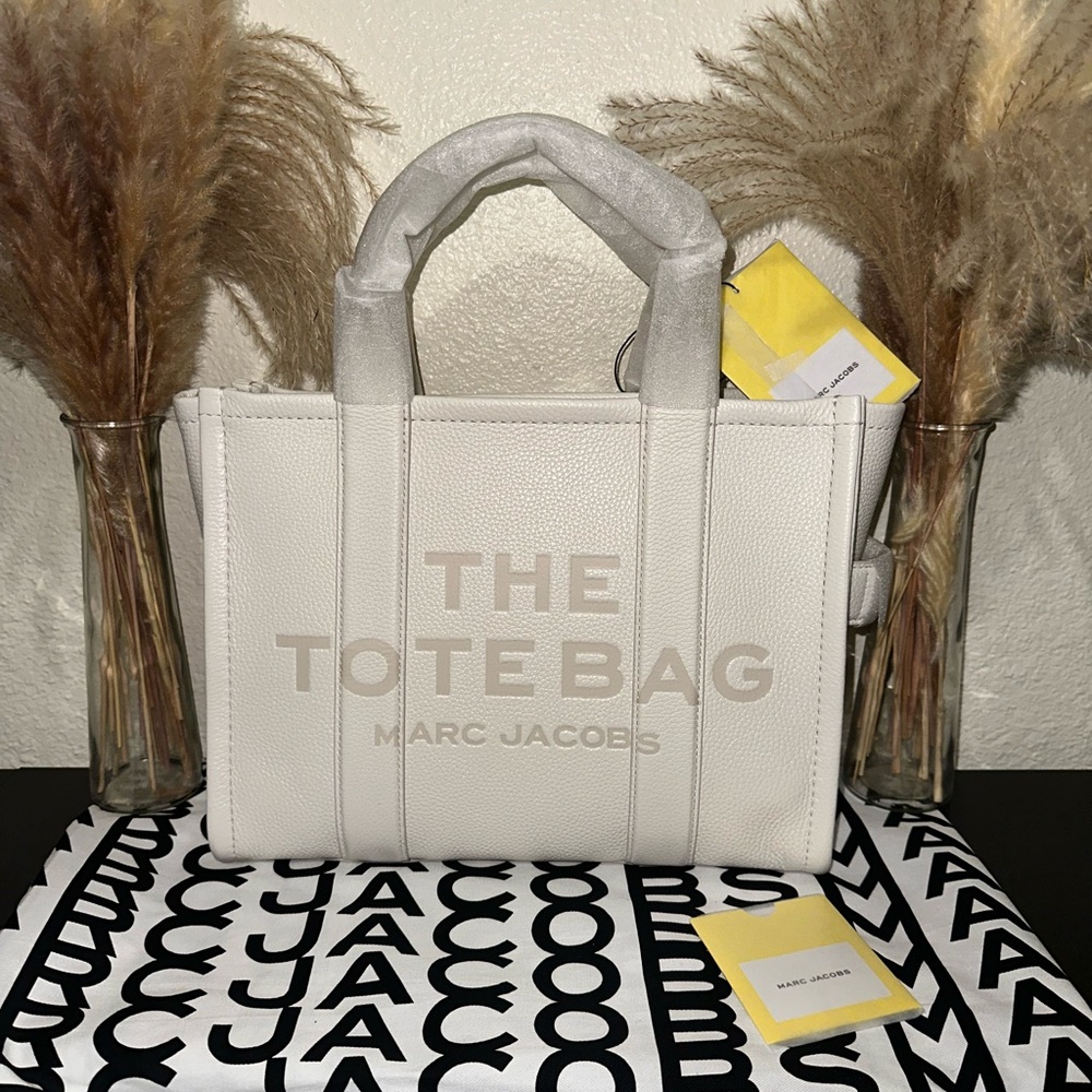 The Leather Medium Tote Bag MARC JACOBS